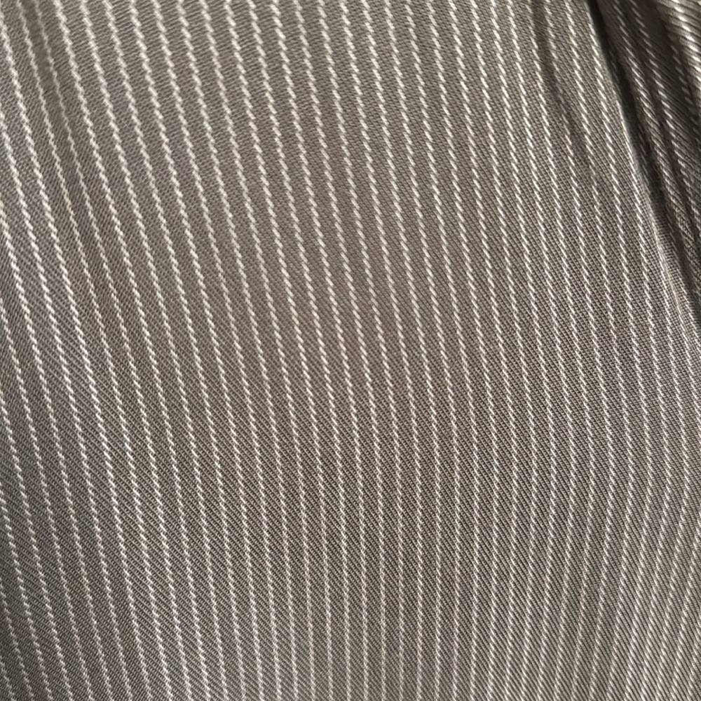 Collared chambray button down - Picture 2 of 2